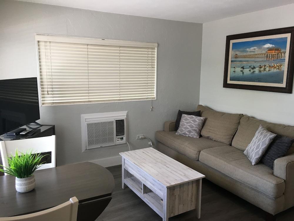Flamingo Motel & Villas Bonita Springs North Naples Екстериор снимка