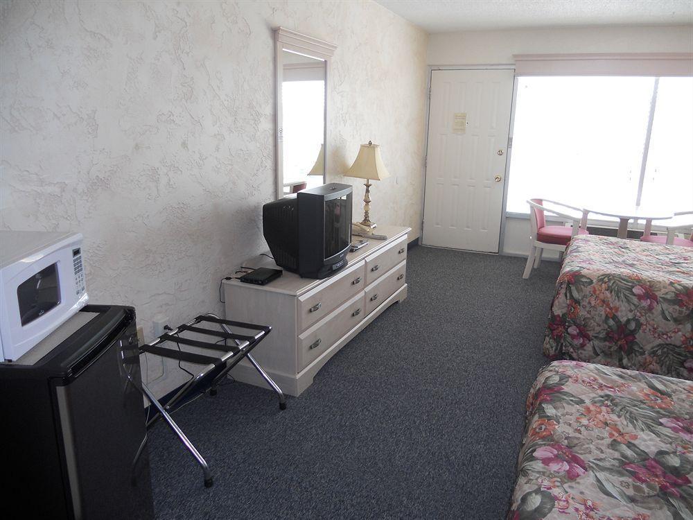 Flamingo Motel & Villas Bonita Springs North Naples Екстериор снимка