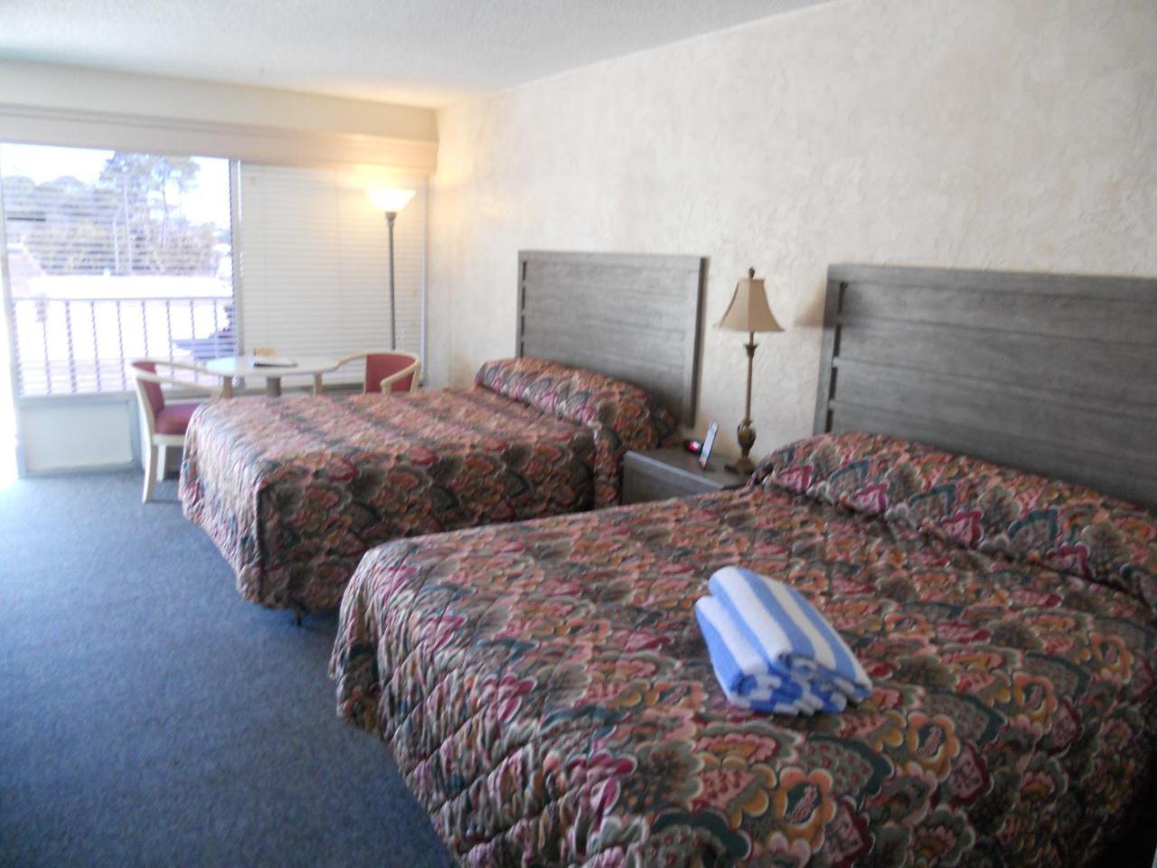 Flamingo Motel & Villas Bonita Springs North Naples Екстериор снимка